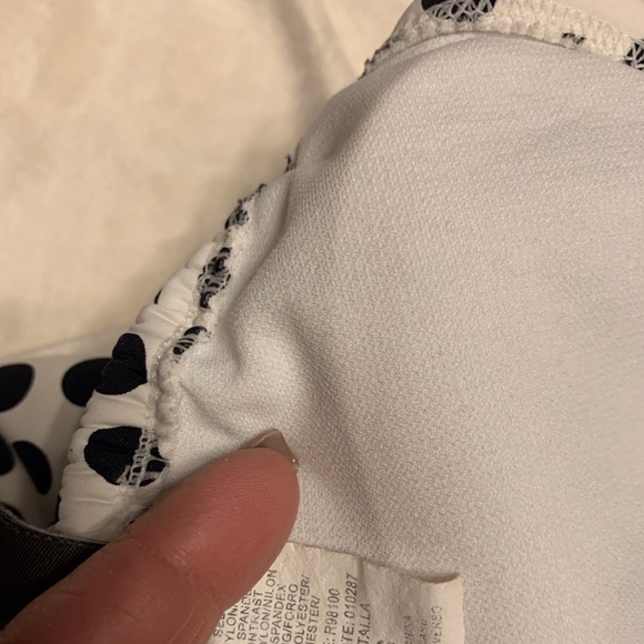 Kenneth Cole skirted one piece sz sml - Picture 6 of 6